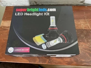 Super Bright Leds Headlight Kit 9006 - HLV5 - Yellow 3000k - Picture 1 of 5
