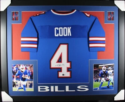 Jersey personalizado firmado/autografiado por James Cook en marco de 35x43 - Beckett/BAS Foto 1 de 2