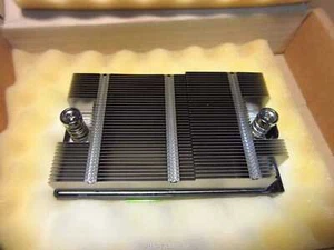 Dissipateur thermique en aluminium Dell RPMC9 0 tr/min pour Dell PowerEdge R720 R70XD B-12 DANS SA BOÎTE - Photo 1/7