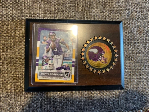 Minnesota Vikings Trading Card Holder/Plaque Teddy Bridgewater Card Included Cover