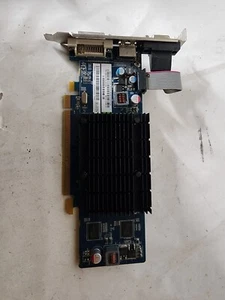 Amd 299-ae134-001sa hd5450 1G Ddr2 Pci-e Hdmi Dvi-i Vga Sapphire Graphics Card - Picture 1 of 4