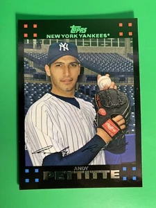 2007 Topps Andy Pettitte #32 New York Yankees - Picture 1 of 2