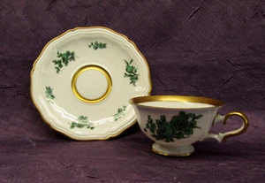 Mokkatasse mit Untertasse türkise Rosen mit breitem Goldrand um 1920 Rosenthal - Bild 1 von 9