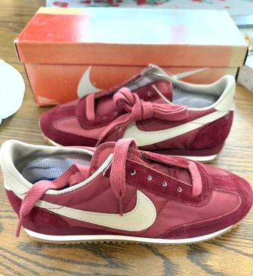 NEW  Vintage NIKE Oceania Red Sneakers Shoes  1970's  Size 6.5 - Image 1 of 4