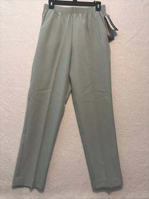NWT DONNKENNY WOMENS PANTS SIZE 12 Green 2 Pockets Pull On Stretch Waist - Image 1 of 4