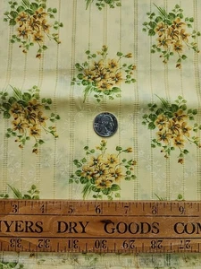 Vtg Dimity Pale Yellow Floral Bouquet Open Weave Cotton Fabric 44"w X 52" 1.4yds - Picture 1 of 24