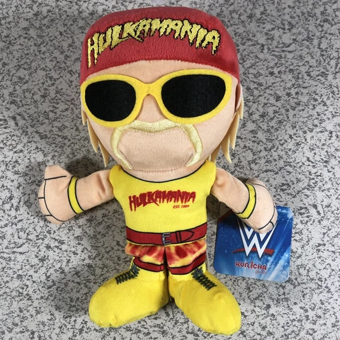 Bleacher Creatures WWE Hulk Hogan 8" Kuricha Sitting Plush Hulkamania New w/Tags Cover