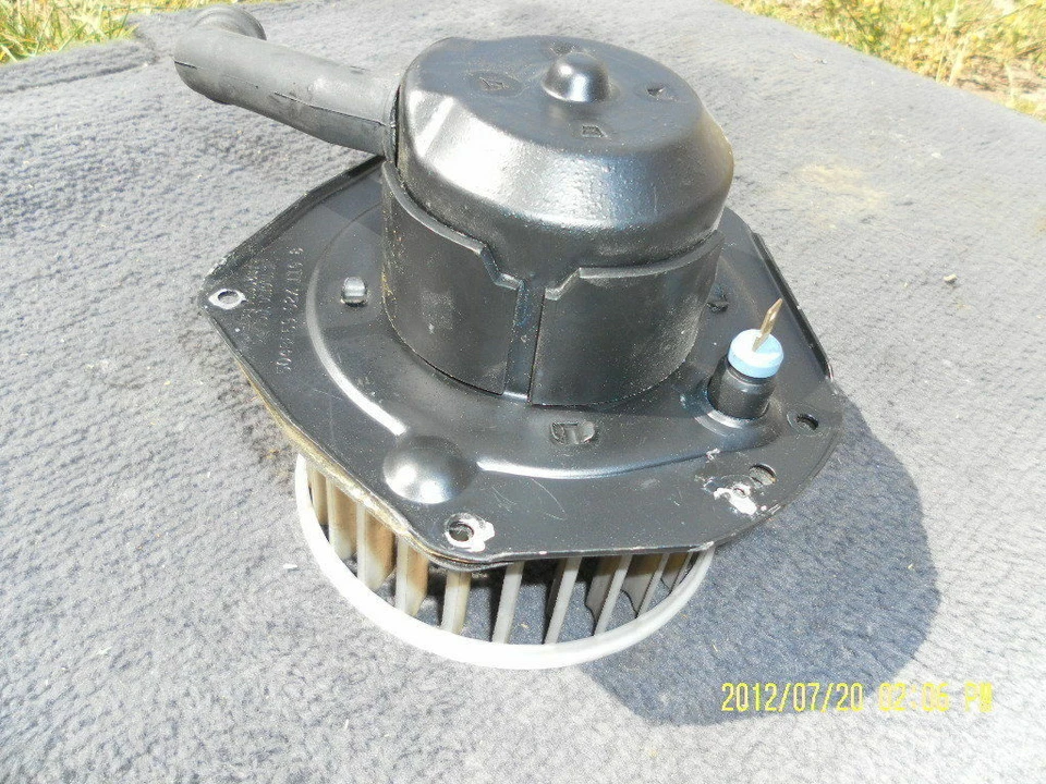 VOLVO 480 Gebläsemotor 440 460 - Bild 1 von 1
