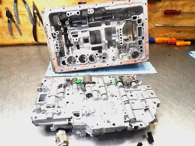 Isuzu 30-40LE 2003 transmisión automática Rodeo "cuerpo de válvula" muy bueno 588 Foto 1 de 4