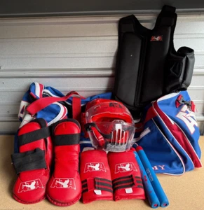 ATA Black Belt Academy Duffel Bag Taekwondo KIDS SM/MEDIUM MMA Sparring Gear - Picture 1 of 12