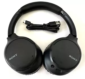 Sony WH-CH710N/B Wireless Bluetooth Noise Cancelling Headphones, Black (Read)1.3 - Picture 1 of 12
