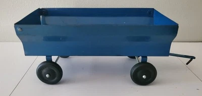 Ertl Blue Ford Flare Box Wagon 1/16 - Image 1 of 3