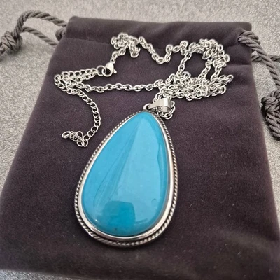 Sleeping Beauty Howlite pendant  in Silver tone - Image 1 of 4