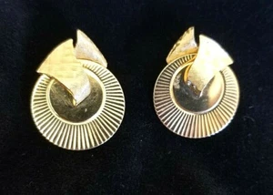 VINTAGE COLLECTABLE MARCEL BOUCHER GOLD PLATED CLIP STYLE EARRINGS    - Picture 1 of 7