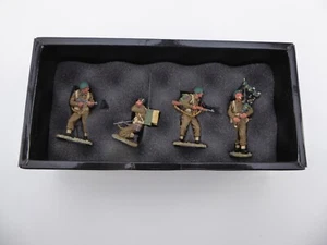 KING AND COUNTRY DD52 D DAY' COMMAND - Picture 1 of 11