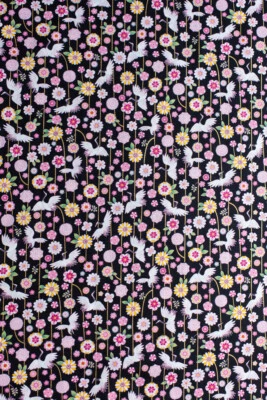 Tela japonesa 100 % algodón FQ - grúas y vides, negra Foto 1 de 3