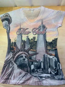 Women's Idea Tee New York Skyline with Bling Sz XL—Nice Looking!!* - Picture 1 of 4
