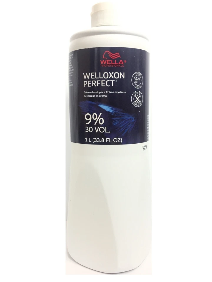 Wella Welloxon Creme Developer 9 % 30 volumen, 33 oz Foto 1 de 1