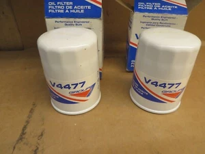 # V4477 new GROUP 7 OIL FILTER - Group of 2 PIECES - fits TOYOTA, LEXUS, GEO - Picture 1 of 3