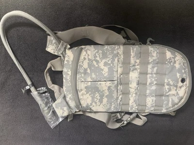 Skilcraft Hydramax Maximum Hydration DCU Hydration Backpack - Image 1 of 4