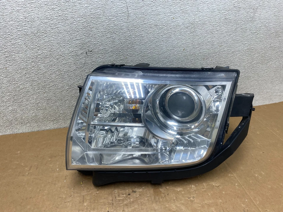 Xenon 2007 to 2010 Lincoln MKX Headlight Left Driver LH Side Oem V4974 DW - Image 1 of 4