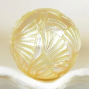 12.75 mm Carved South Sea Pearl Champagne Round Maluku Indonesia undrilled 2.81g - Picture 1 of 7