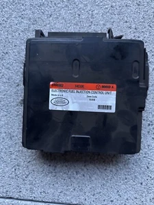 Range Rover Classic Land Discovery 3.9 14 CUX V8 EFI unidad de control del motor ERR6802 - Imagen 1 de 3