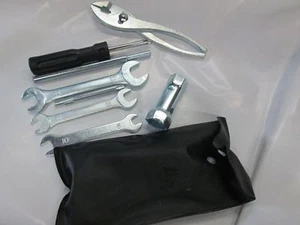 NEW  TOOL KIT SUZUKI T250 T350 T500 GT250 GT550 GT750 GT380 TS250 GT750  NEW  - Picture 1 of 1