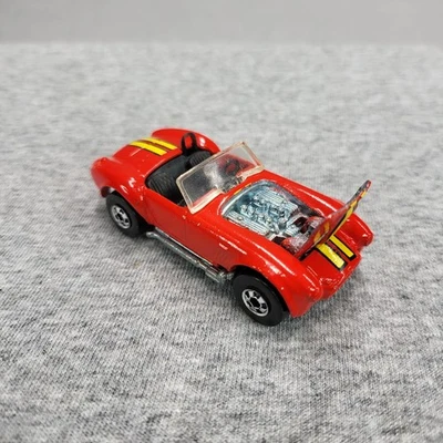 Hot Wheels Rojo CLASSIC COBRA Capucha Abre Convertible 1982  Foto 1 de 4