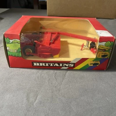 Britains 9531 1:32 Scale Model of Vicon KM321 Grass Mower Vintage  - Image 1 of 4