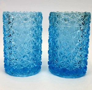 Vintage Eisblau Gänseblümchen & Knopf Muster Pressglas Becher 4,9" - 2er Set - Bild 1 von 8