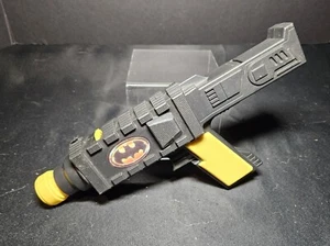 Batman PROJECTOR GUN Vintage 1989 TOY BIZ with YELLOW Image Wheel - Picture 1 of 2