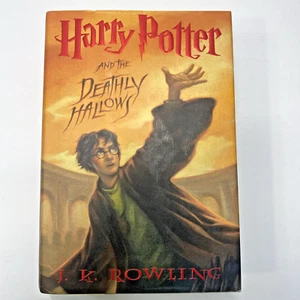 Harry Potter and the Deathly Hallows J. K. Rowling (2007, Hardcover) 1st Ed - Picture 1 of 8