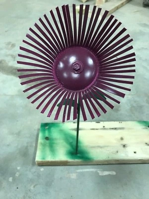 Recycled All metal welded  purple flower rock garden yard art stake yard art - Image 1 of 2