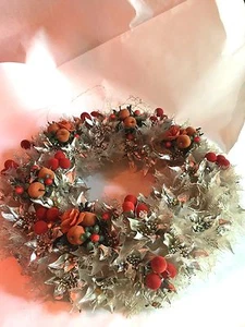 Vtg FLOCKED CHRISTMAS TREE WREATH Red Silver Fruit Berries Roses Poinsettia RARE - Picture 1 of 1