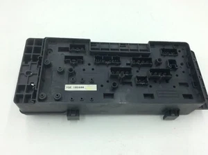 Land Rover Discovery 2 TD5/V8 98-04 Sicherungskasten YQE103800 - Bild 1 von 2