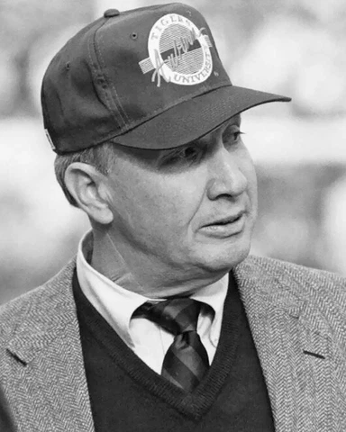 Auburn Tigers Coach PAT DYE Glossy 8x10 Photo College Football Print Poster Cover