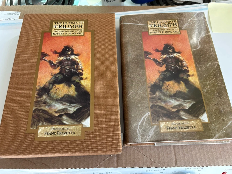 Robert E Howard, the ultimate triumph. Hardcover in a gorgeous slip case. - Imagem 1 de 3