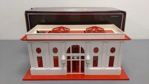MTH 10-1070 Standard Gauge White and Red Double Passenger Station #116 NIB - Picture 1 of 5