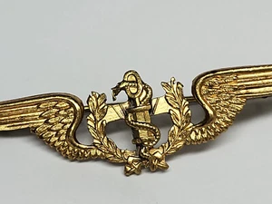 ANTIGUA INSIGNIA MILITAR PORTUGUESA FUERZA AÉREA MEDICINA DOCTOR ALAS - Imagen 1 de 12