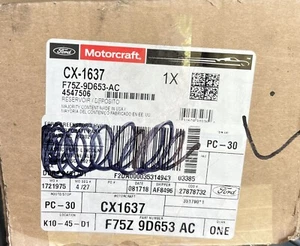 Ford / Motorcraft CX-1637 F75Z-9D653-AC Reservoir - Picture 1 of 1