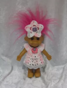 Made to fit your 7" TRACEY TROLL, Clothes #21 Crochet Dress & Flower Headband - Picture 1 of 3