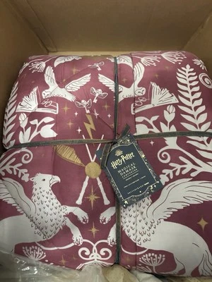 Ropa de cama doble Harry Potter: incluye falda de cama dorada Stary Night sin etiquetas fue lavada Foto 1 de 4