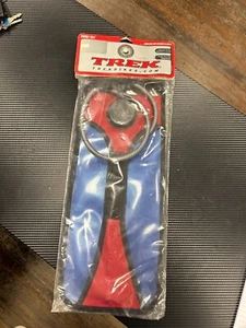 Trek Cycling Bag 2L Bicycle Bike Hiking Riding Water Bladder Bag Hydration - Picture 1 of 5