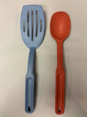 Pampered Chef Turner and Spoon Nylon Dishwasher Safe - Image 1 of 3