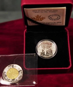 2014, $3, Wait for Me, Daddy Fine Silver Coin and Matching Toonie - Picture 1 of 4