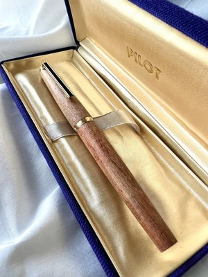 Vintage Pilot Fountain Pen Custom Kaede 18K-750 Nib-F H072 Manufactured in 1972 - Image 1 of 4