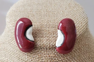 Handwerkliche rote Kidneybohne Ohrringe Louisiana South Ohrstecker glänzend Handarbeit 1" lang - Bild 1 von 4