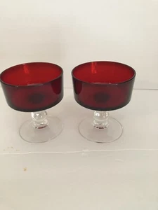 "Juego de 2 vasos cordiales vintage rojo rubí LUMINARC FRANCIA Arcoroc patas 4,25""" - Imagen 1 de 5