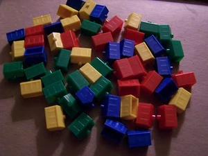 1990 Monopoly Junior Game Replacement Pieces Parts 55 HOUSES - Picture 1 of 2